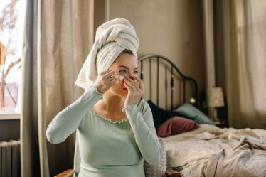 Travel-Size Skincare For Winter Weekends Away: Travel-Size Skincare for Winter Weekends: Pack Less, Repair More