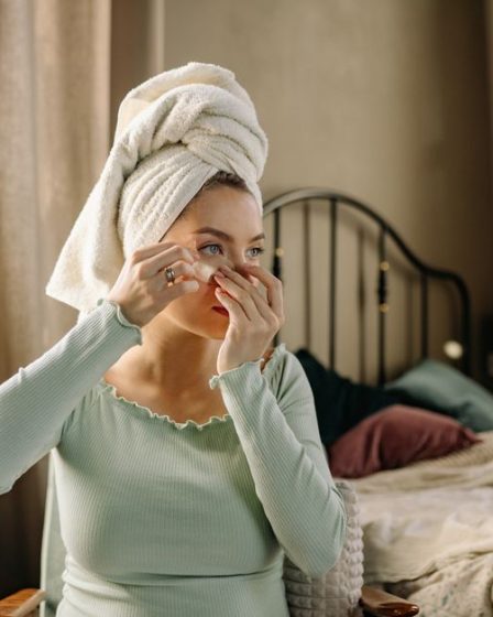 Travel-Size Skincare For Winter Weekends Away: Travel-Size Skincare for Winter Weekends: Pack Less, Repair More Travel-Size Skincare For Winter Weekends Away: Travel-Size Skincare for Winter Weekends: Pack Less, Repair More