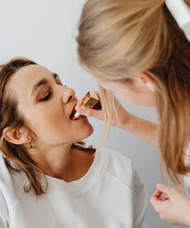 Beauty Intuition Lip Gloss Review: Lip Gloss Buying Mistakes Everyone Makes (And What to Get Instead)