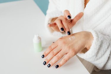 Best Moisturizer Dry Sensitive Skin: Best Moisturizer for Dry Sensitive Skin: 7 Soothing Picks That Work
