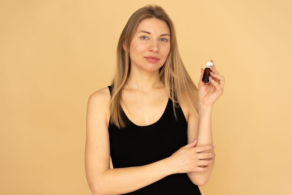 Hair Growth Essence Buyer’s Guide: What Actually Works for Thinning Hair Hair Growth Essence Buyer’s Guide: What Actually Works for Thinning Hair