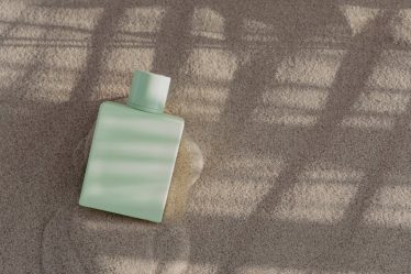 Perfume For Women Heel Bottle: Perfume for Women in Heel Bottles: Form vs. Fragrance