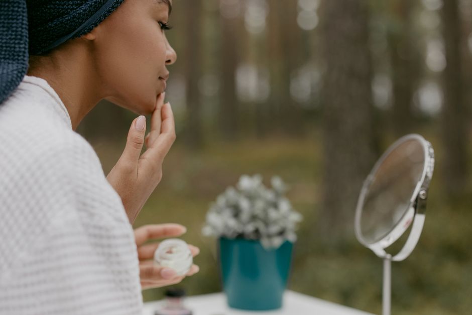 Skincare Routine Builder: Build a Skincare Routine From Scratch: The 5-Step Method